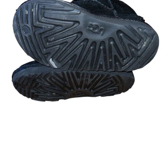 Ugg Suede Kid Boots Size 9 - Picture 5 of 7